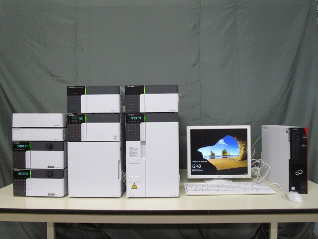 高速液体クロマトグラフ高圧グラジエントシステム（PDA検出器）