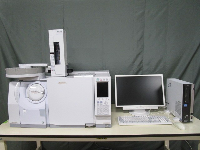 ガスクロマトグラフ質量分析計