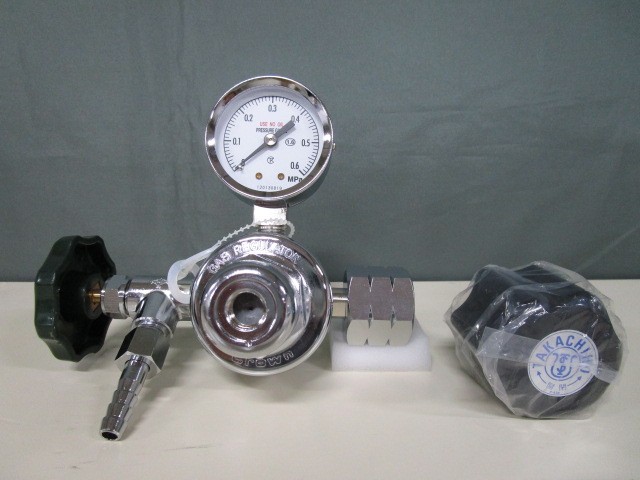 一段減圧式圧力調整器